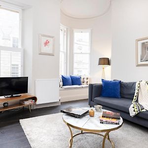 Joivy Sophisticated Apt Near Edinburgh Castle
