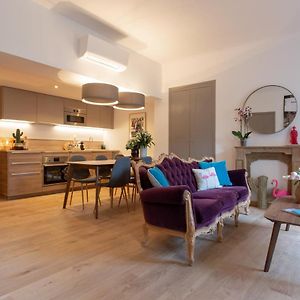 Appartement à 2 Chambres à Coucher