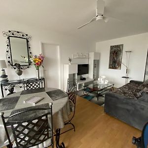Le Mun-T2, balcons, parking, wifi, linge, produits, ménage inclus