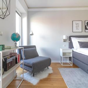 Boutique Sky City Apt. With Balcony / Top Spot