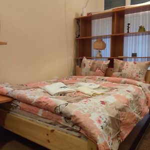 Comfortable And Cosy Studio Near Ndk