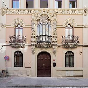 Numa Seville Solea