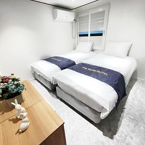 Private Bathroom Twin Room