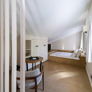 Chambre Classique Mansardée Lit King-Size
