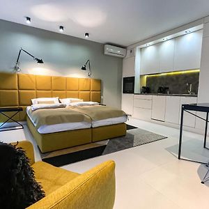 Studio de Luxe