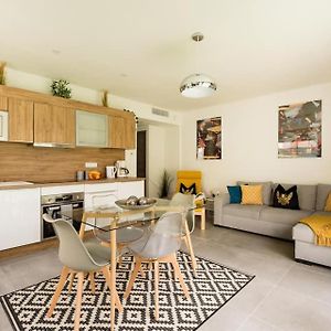 Stylish New 1 bedroom apartment in juan les pins