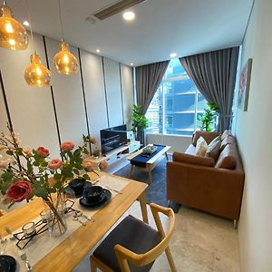 Sky Suites Klcc By Genesis
