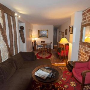 Very French Two Bedroom In The Heart Of Paris