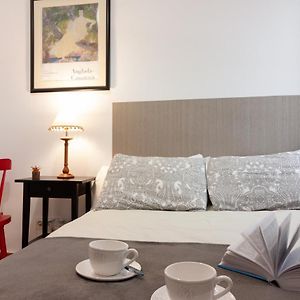 Appartement à 3 Chambres à Coucher