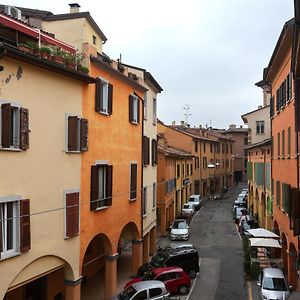 Università e Centro Storico Mascarella Apartment x4