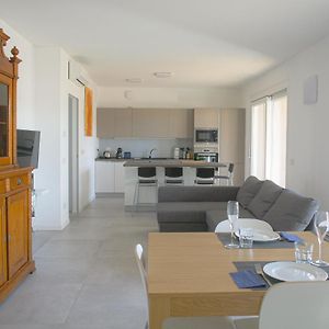 Bnbutler - Govone - Ampio E Luminoso Appartamento Con Terrazza