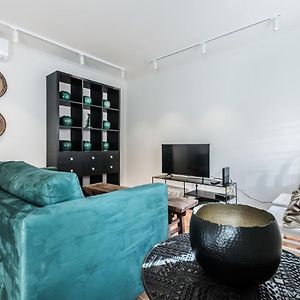 Appartement à 2 Chambres à Coucher