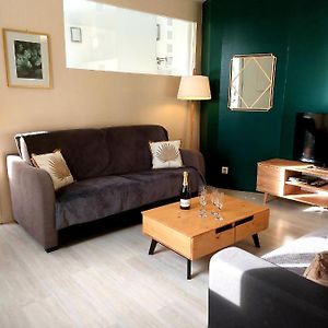 Appartement à 2 Chambres à Coucher