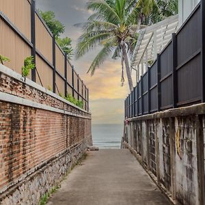 White Beach House Hua Hin 20 Second To The Beach