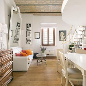 Leopardo 28 - Loft In Trastevere