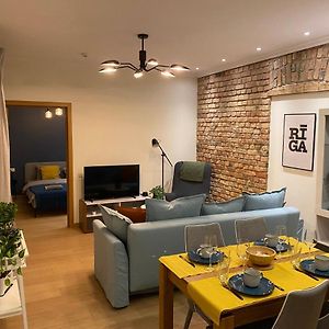 Cosy 2 Bedroom Apartment In Riga Center
