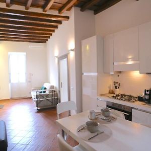 Benedetta 22 - Trastevere