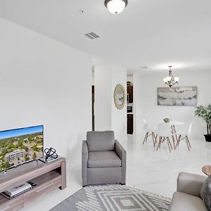 Renzzi Wynwood Apartments