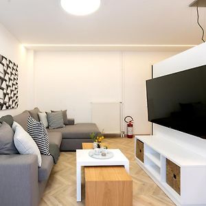 Pagrati's best apartment