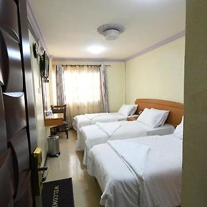 Chambre Standarde Triple