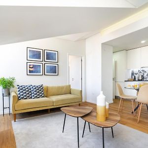 Appartement à 2 Chambres à Coucher