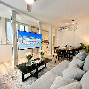 Appartement à 3 Chambres à Coucher