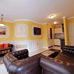 Appartement Luxe à 1 Chambre à Coucher