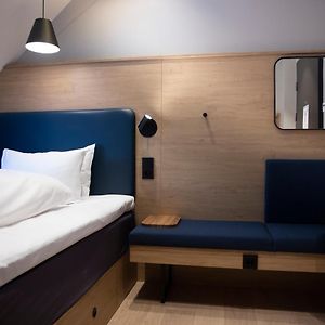 Chambre Compacte Simple