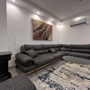 Apartment Tirana On Myslym Shyri
