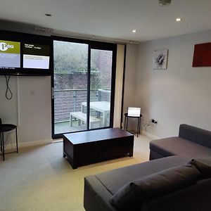 Appartement à 2 Chambres à Coucher