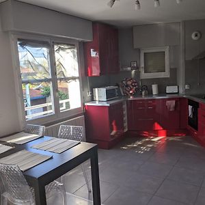 Appartement à 2 Chambres à Coucher