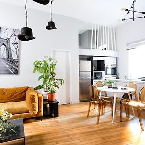 Appartement à 3 Chambres à Coucher
