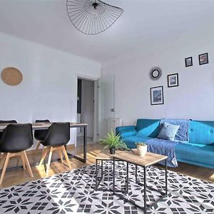 Appartement à 2 Chambres à Coucher
