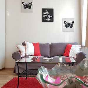 Appartement à 2 Chambres à Coucher
