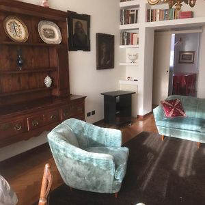 Appartement à 3 Chambres à Coucher