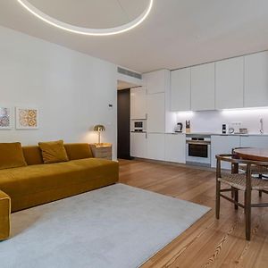 Appartement à 2 Chambres à Coucher