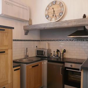 appartement a 50 m de la place aux herbes