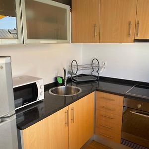 Apartamento Com Patio Na Rua Principal Da Cidade