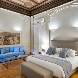 33Solonossuites