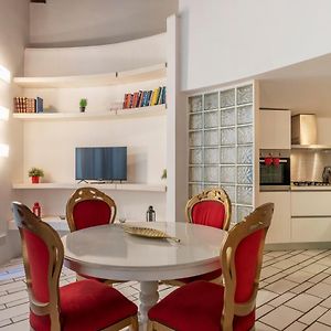 Navona Pretty Home