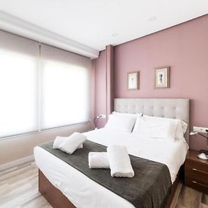 Appartement à 3 Chambres à Coucher