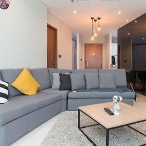 Appartement à 3 Chambres à Coucher