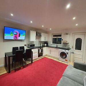 Modern House Close To Glasgow Green