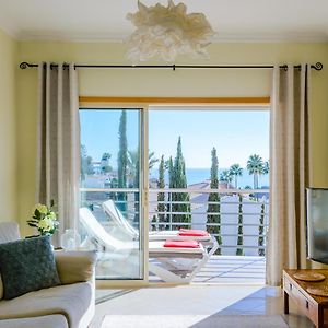 Bnb Homes Ocean View Apartment With Lovely Terrace, 2 Swimming Pools & Tennis Court