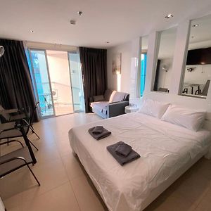 Sands Condo Seaview 012