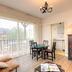 Apartment Castel Guermante By Interhome