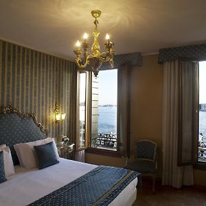 Chambre Supérieure Lit King-Size