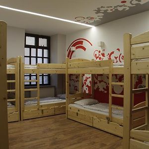 Dormitory Room Mixed