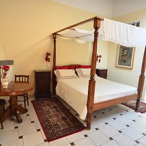 Chambre Lit Queen-Size