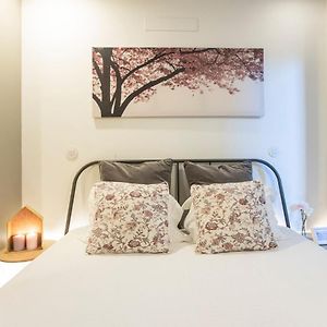 Downtown Studio W/ Ac & Patio By Lovelystay